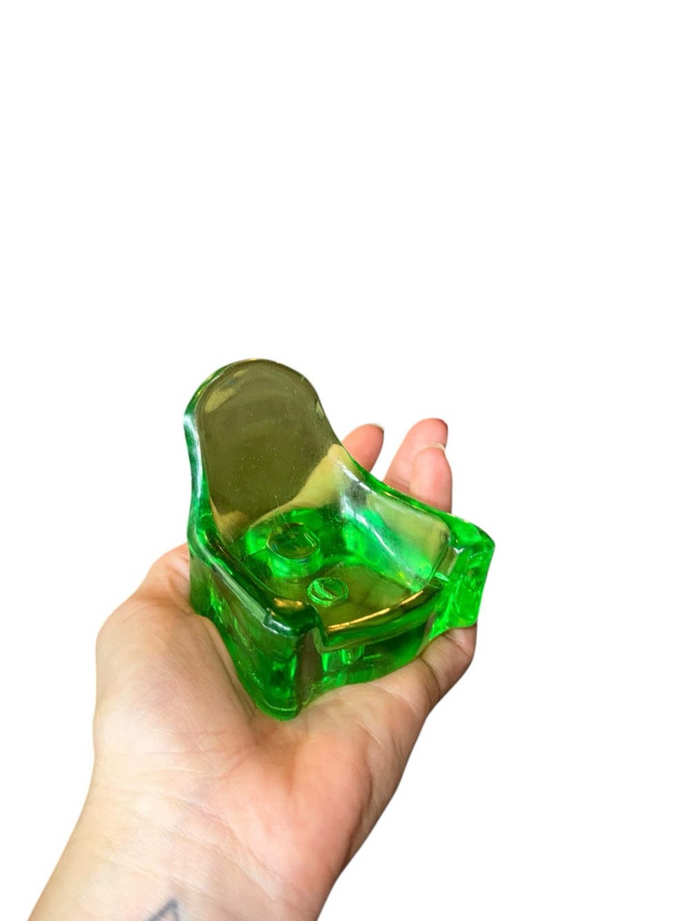 Vintage green chair cellphone holder